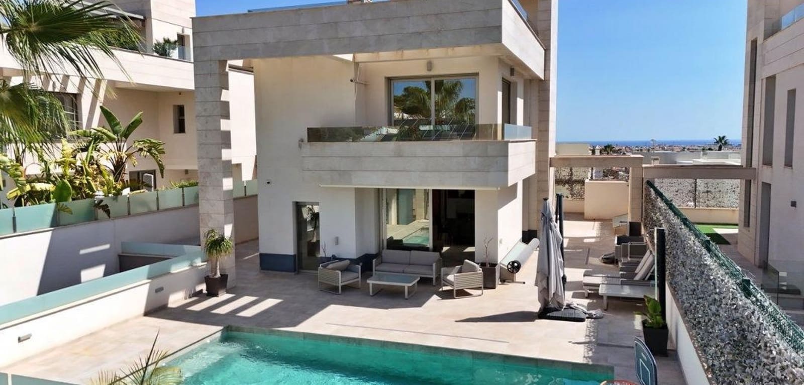 5 chambre Villa/Maison à vendre à Villamartin - 840 000 € (Ref: 9937133)