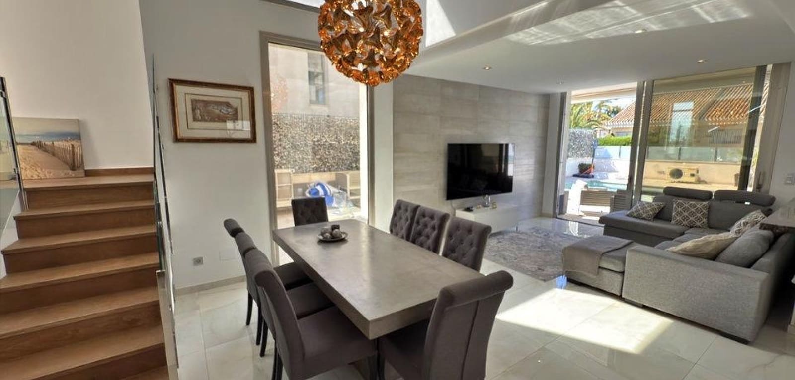 5 chambre Villa/Maison à vendre à Villamartin - 840 000 € (Ref: 9937133)