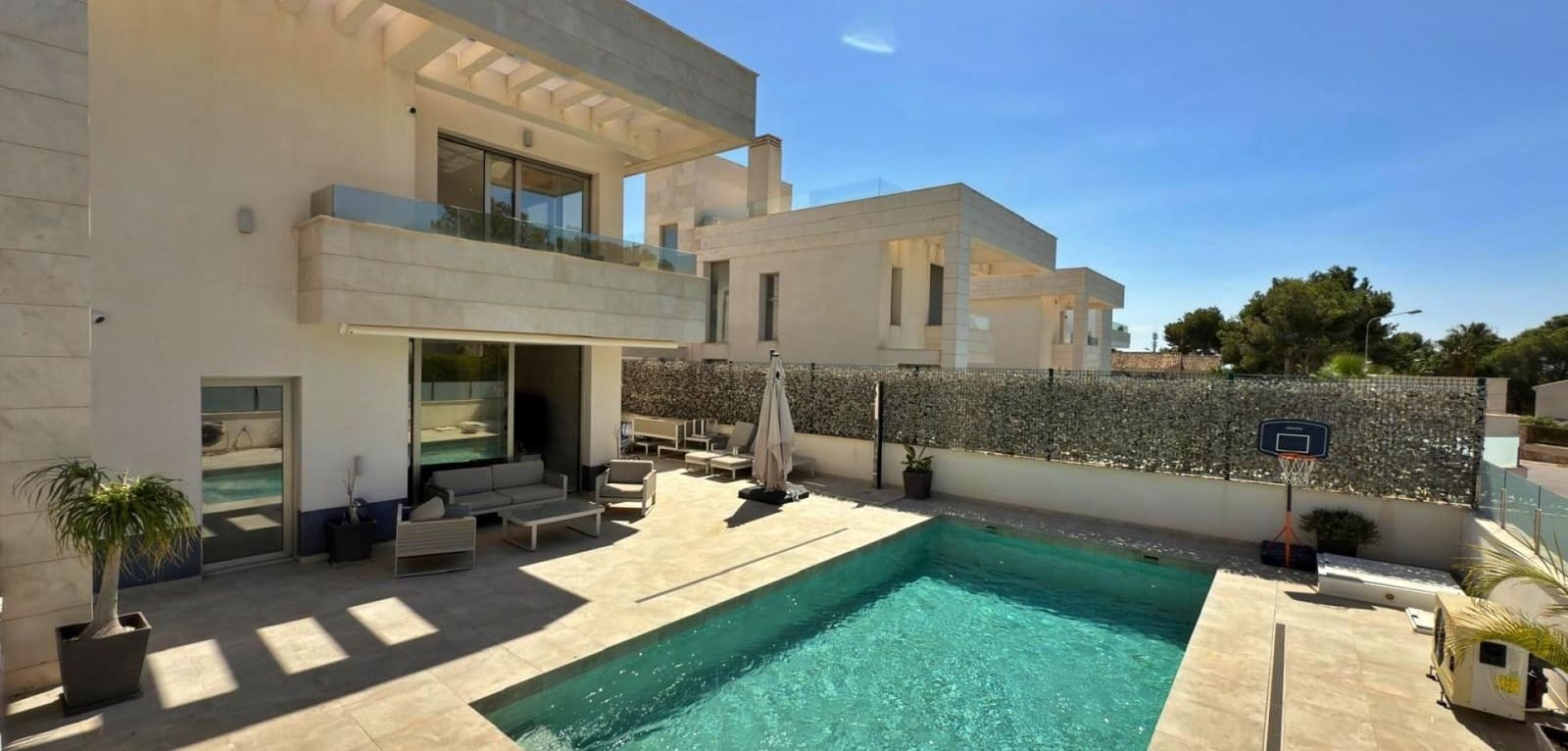 5 chambre Villa/Maison à vendre à Villamartin - 840 000 € (Ref: 9937133)