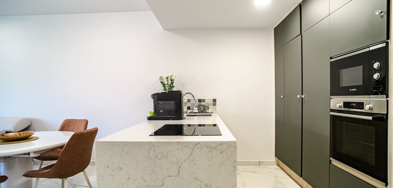 2 chambre Appartement à vendre à Torrevieja avec piscine - 350 000 € (Ref: 9944343)