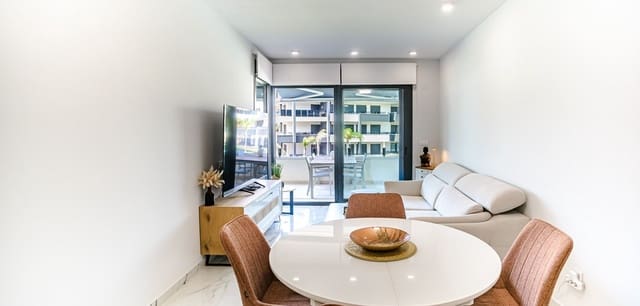 2 sovrum Lägenhet till salu i Torrevieja med pool - 350 000 € (Ref: 9944343)