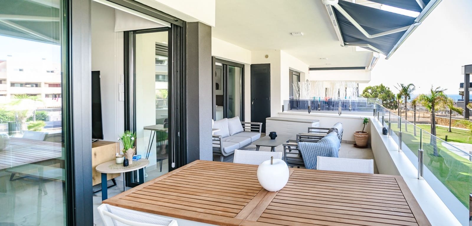 2 chambre Appartement à vendre à Torrevieja avec piscine - 350 000 € (Ref: 9944343)