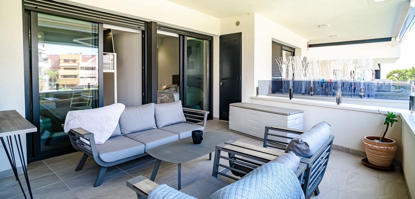 2 chambre Appartement à vendre à Torrevieja avec piscine - 350 000 € (Ref: 9944343)