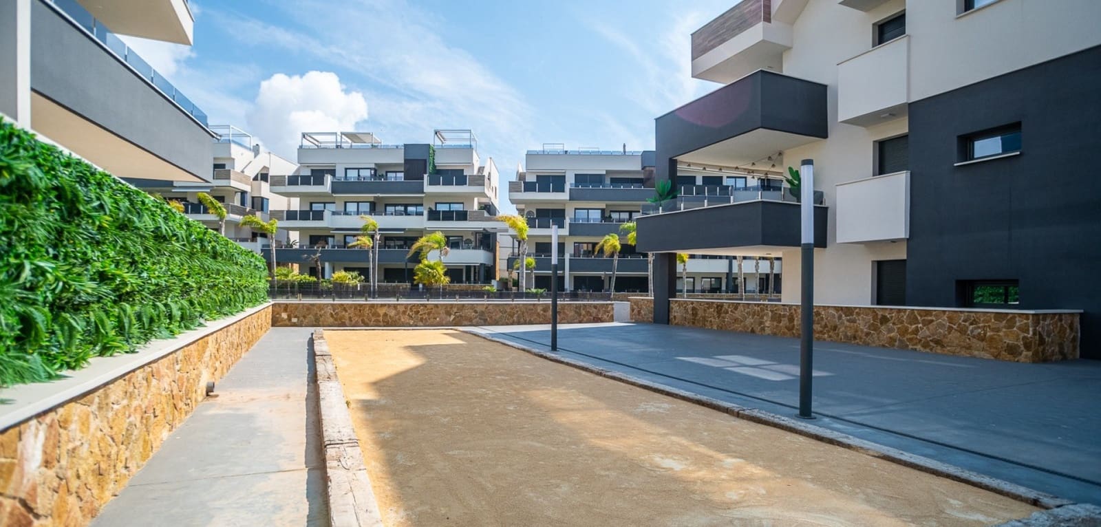 2 chambre Appartement à vendre à Torrevieja avec piscine - 350 000 € (Ref: 9944343)