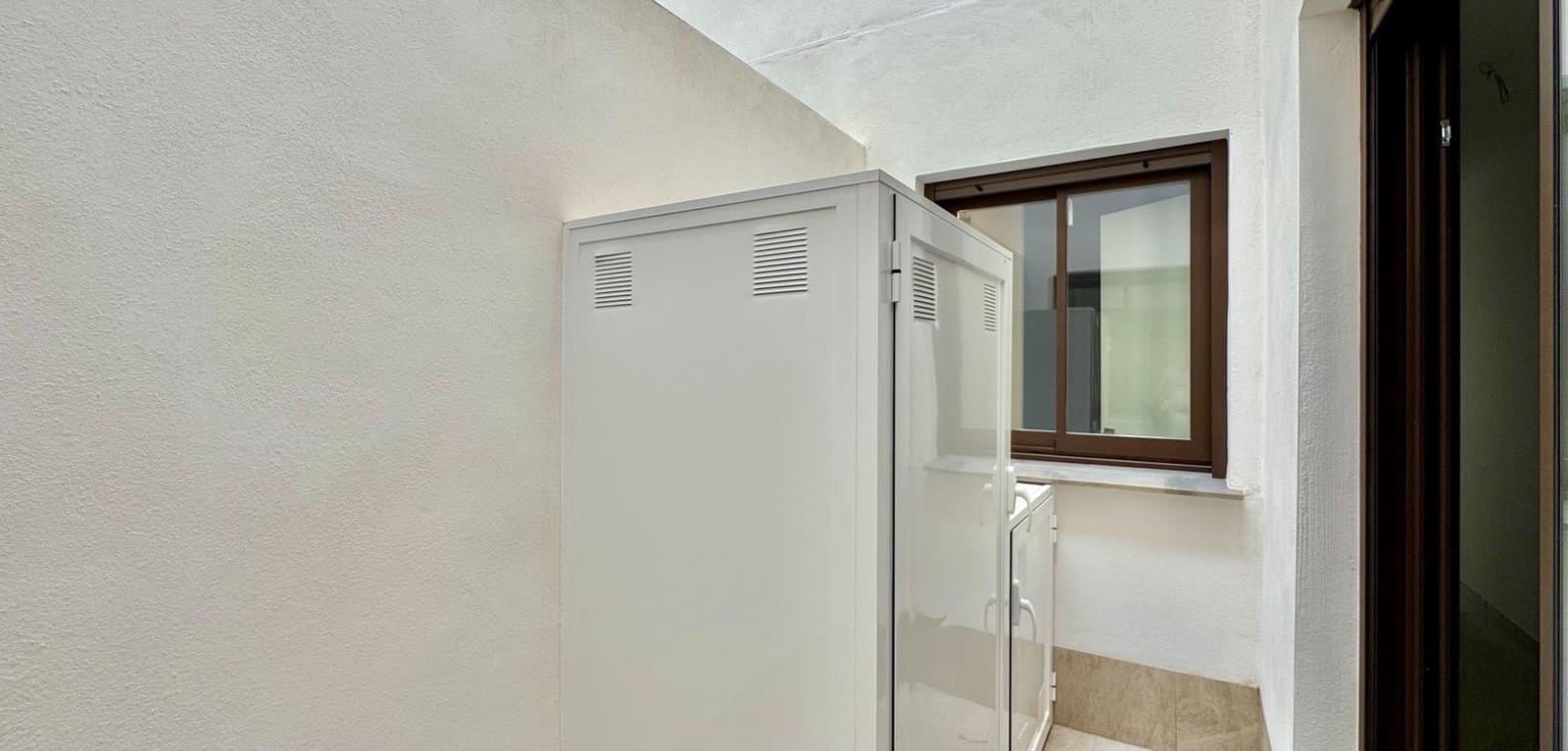 2 makuuhuone Huoneisto myytävänä paikassa Torrevieja mukana uima-altaan - 250 000 € (Ref: 9944714)