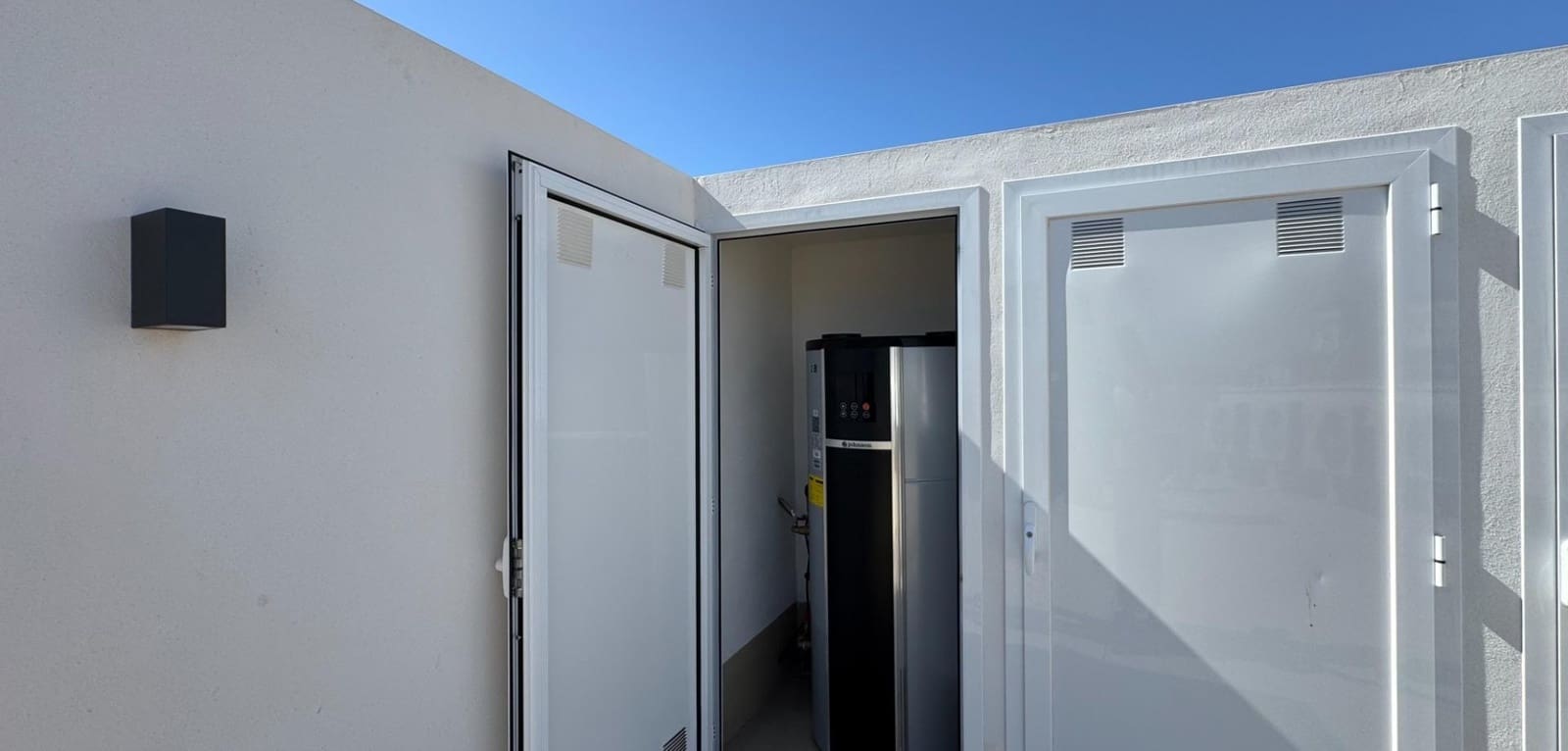 2 makuuhuone Huoneisto myytävänä paikassa Torrevieja mukana uima-altaan - 250 000 € (Ref: 9944714)