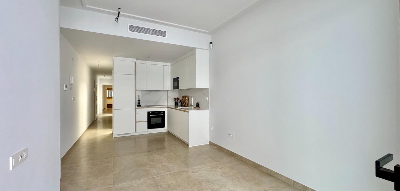2 makuuhuone Huoneisto myytävänä paikassa Torrevieja mukana uima-altaan - 250 000 € (Ref: 9944714)