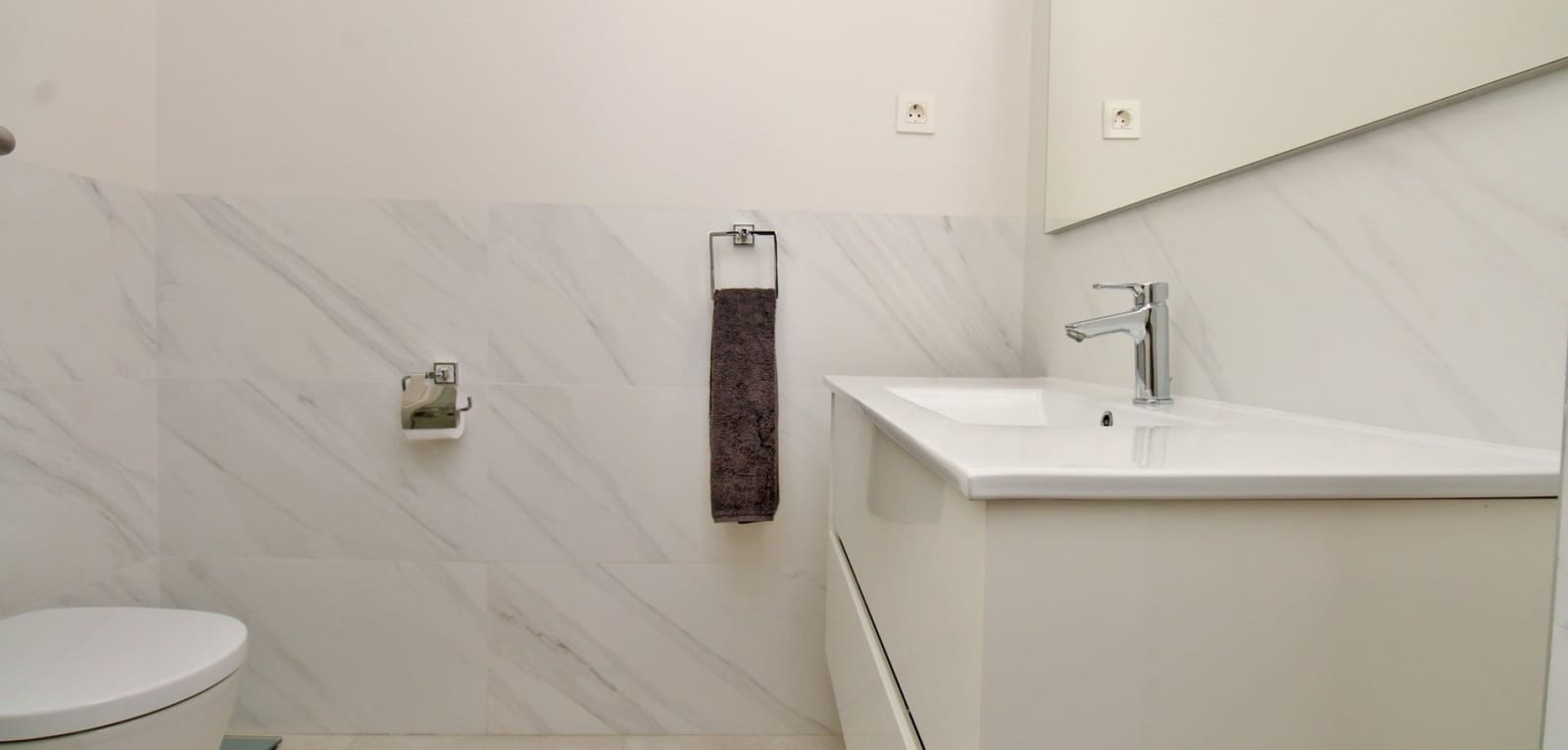 2 makuuhuone Huoneisto myytävänä paikassa Los Dolses mukana uima-altaan - 249 950 € (Ref: 9946045)