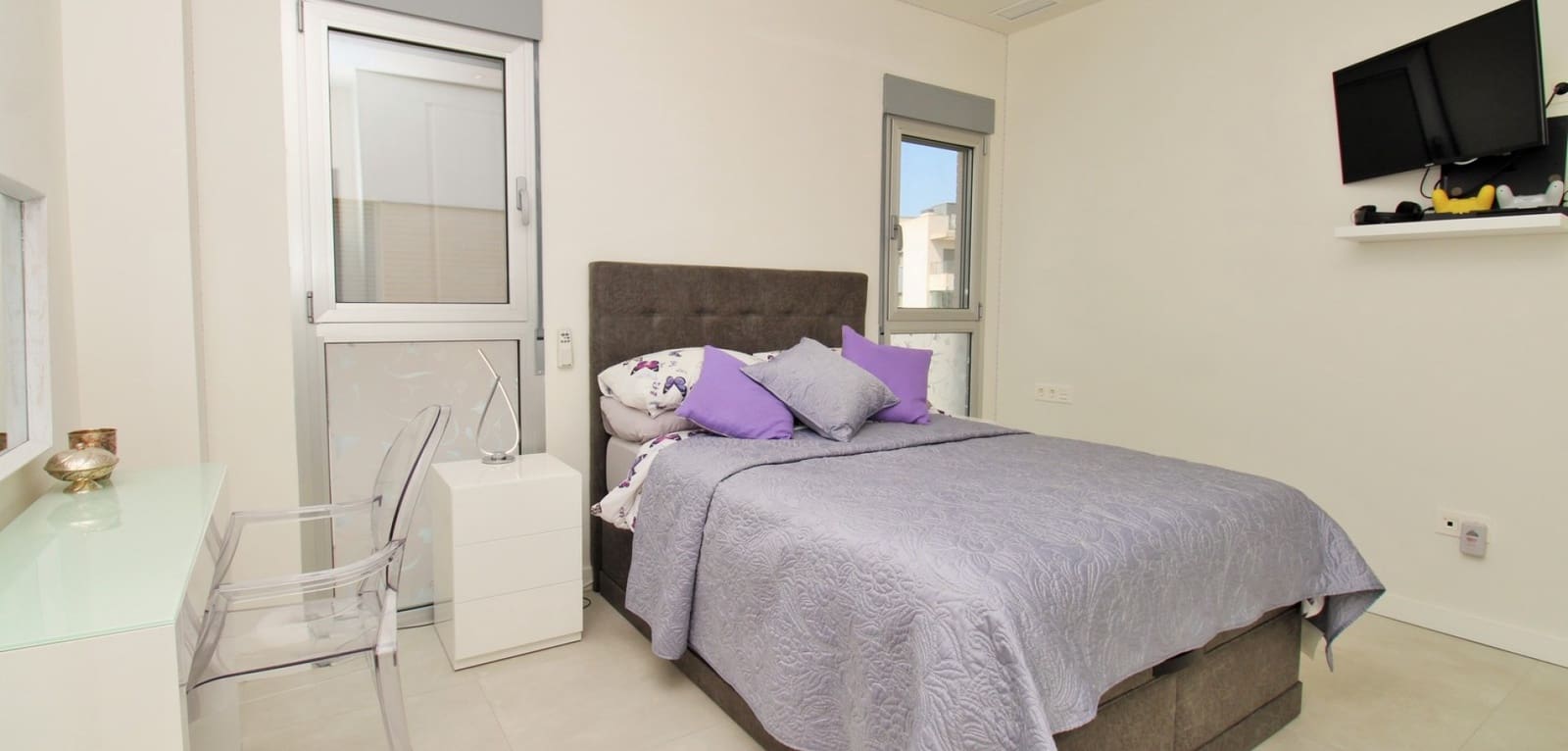2 makuuhuone Huoneisto myytävänä paikassa Los Dolses mukana uima-altaan - 249 950 € (Ref: 9946045)