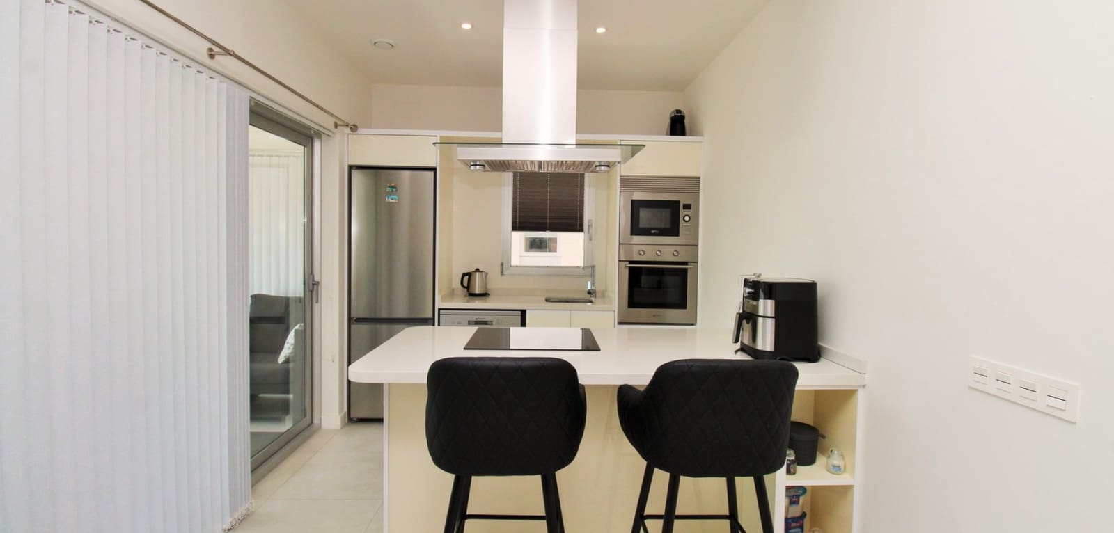 2 makuuhuone Huoneisto myytävänä paikassa Los Dolses mukana uima-altaan - 249 950 € (Ref: 9946045)