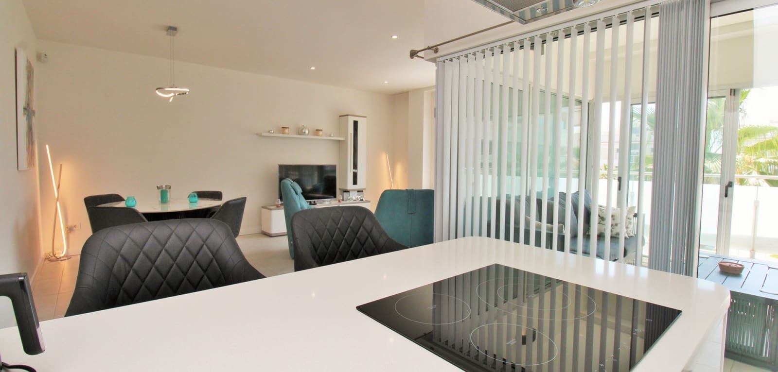 2 makuuhuone Huoneisto myytävänä paikassa Los Dolses mukana uima-altaan - 249 950 € (Ref: 9946045)