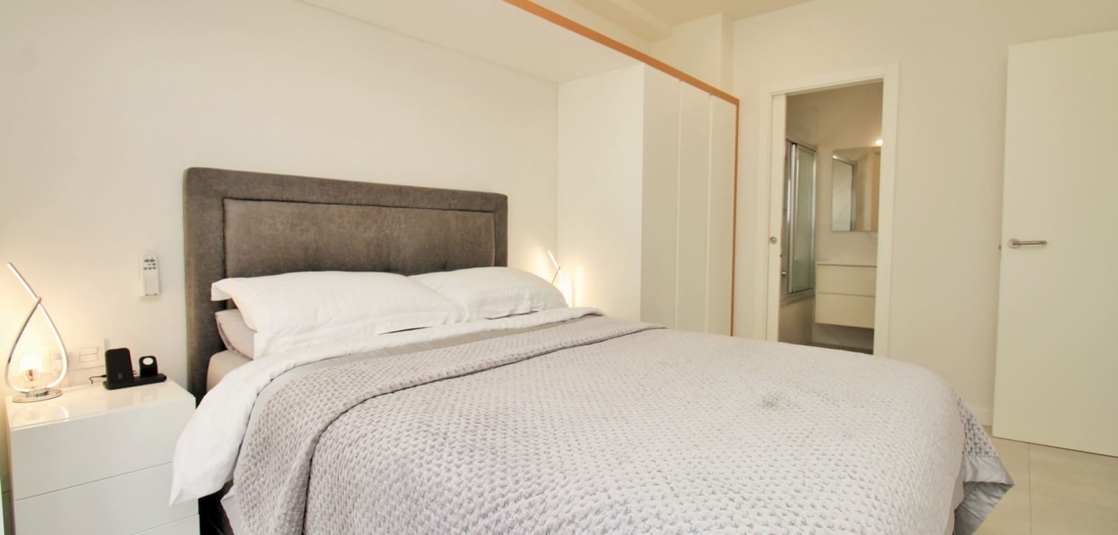 2 makuuhuone Huoneisto myytävänä paikassa Los Dolses mukana uima-altaan - 249 950 € (Ref: 9946045)