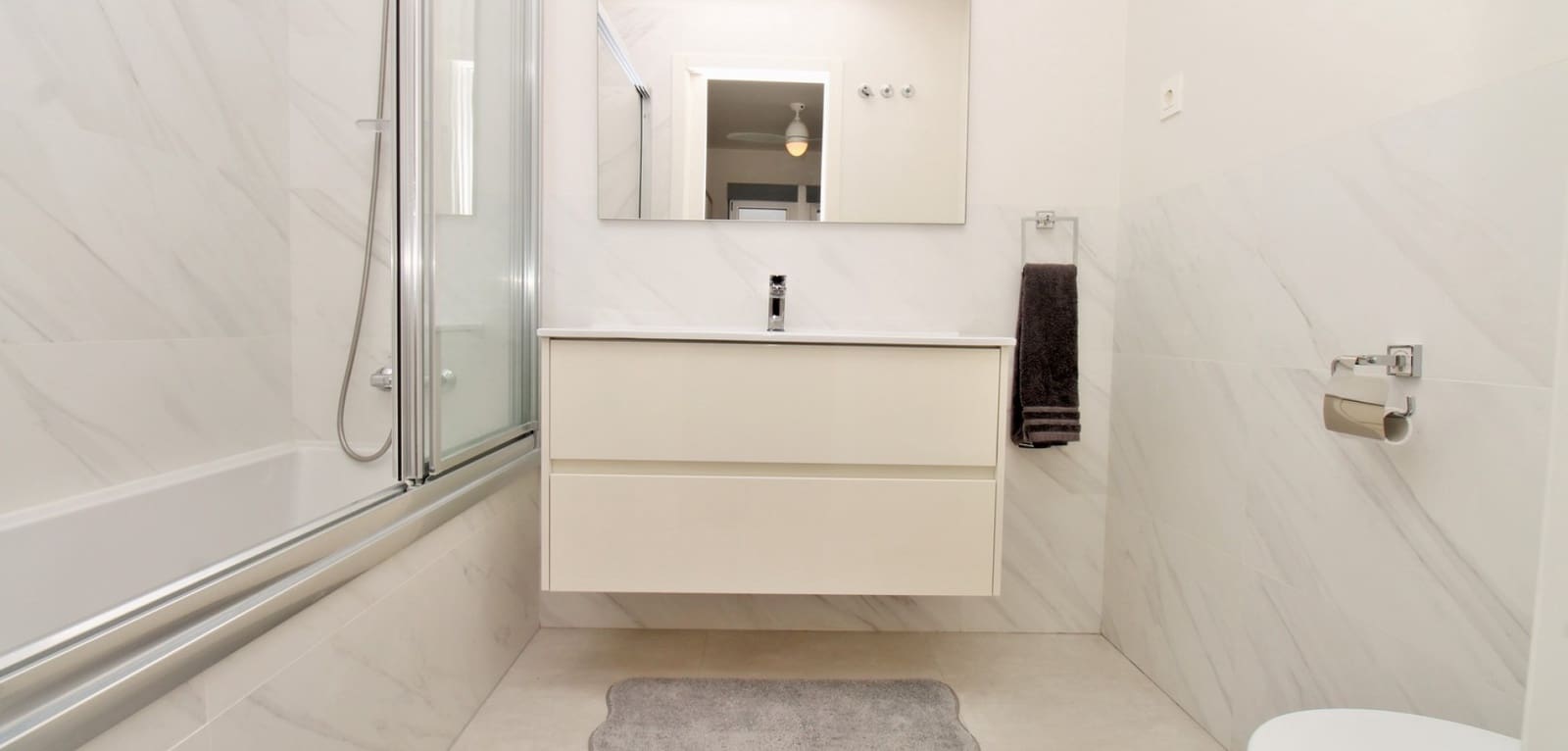 2 makuuhuone Huoneisto myytävänä paikassa Los Dolses mukana uima-altaan - 249 950 € (Ref: 9946045)