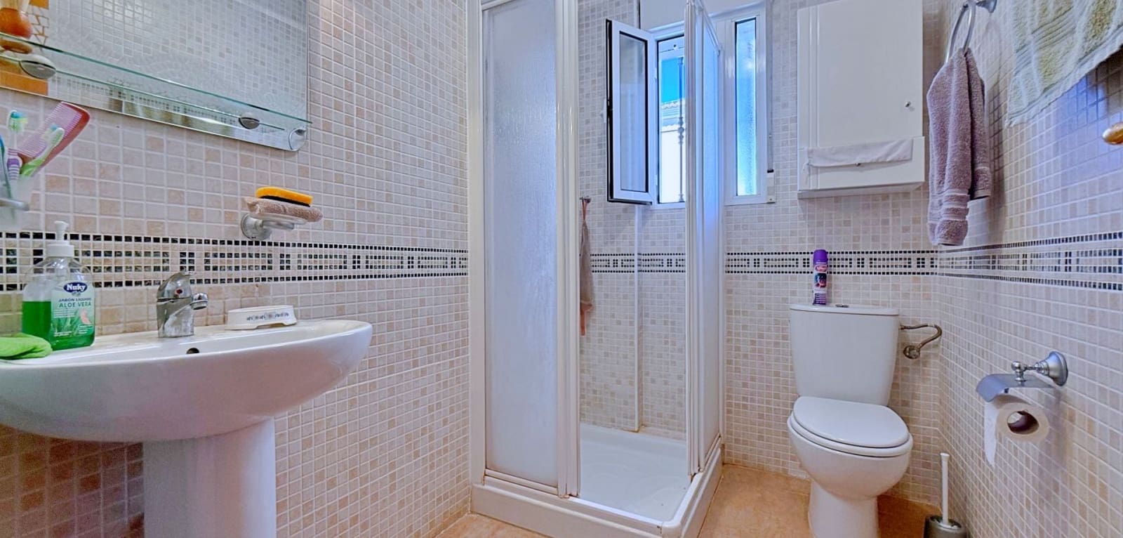 4 Zimmer Villa zu verkaufen in Orihuela Costa - 379.000 € (Ref: 9948387)