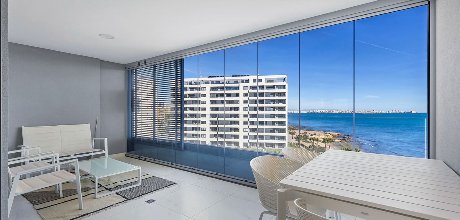 2 soverom Leilighet til salgs i Punta Prima - € 765 000 (Ref: 9948389)