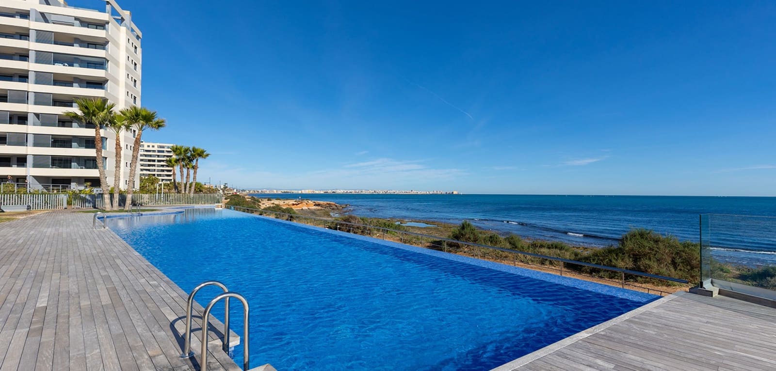 2 soverom Leilighet til salgs i Punta Prima - € 765 000 (Ref: 9948389)