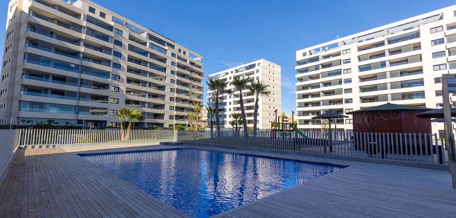 2 soverom Leilighet til salgs i Punta Prima - € 765 000 (Ref: 9948389)