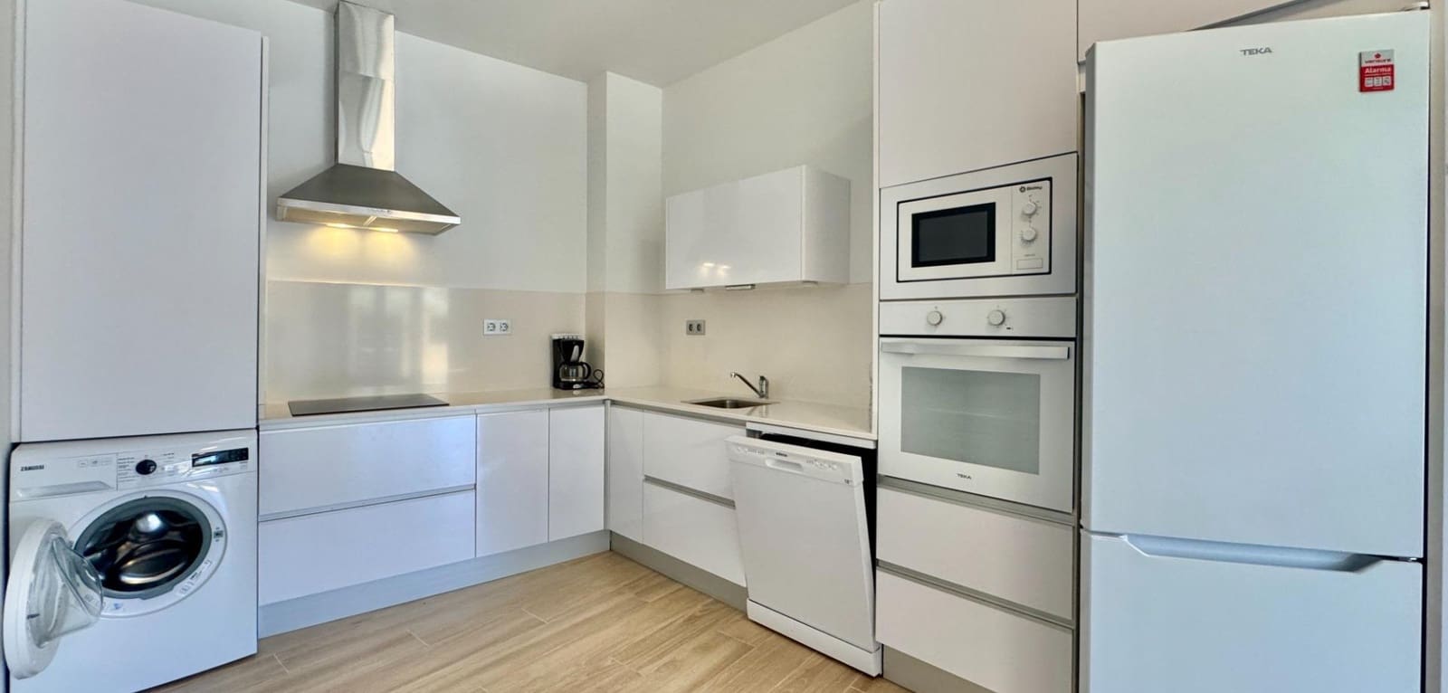 2 bedroom Apartment for sale in Santiago de la Ribera - € 205,000 (Ref: 9948390)