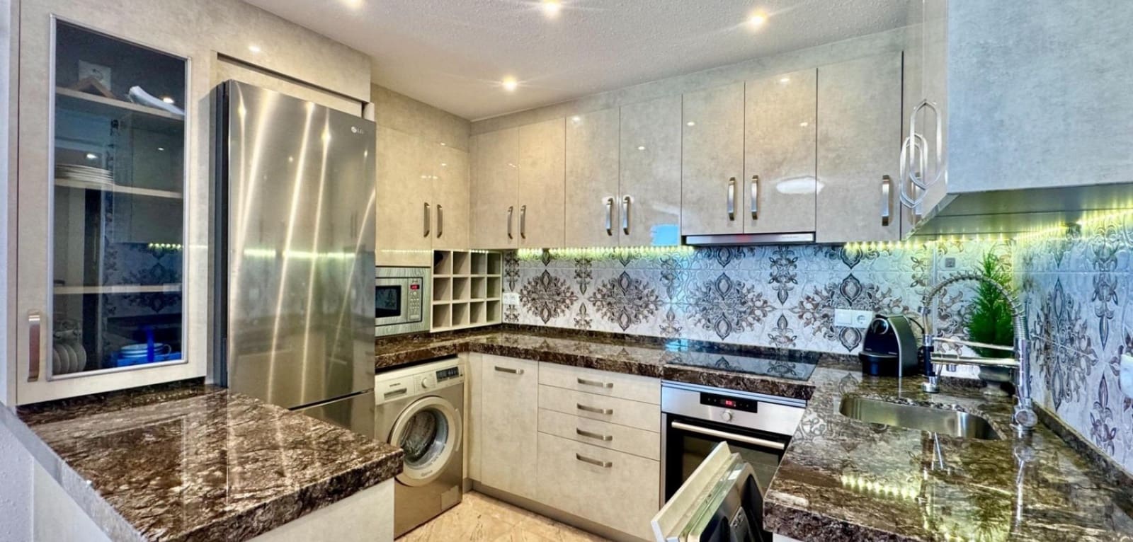2 sovrum Lägenhet till salu i La Mata med pool - 319 000 € (Ref: 9950178)