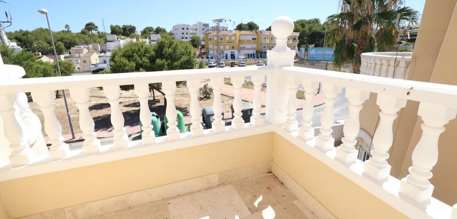 3 camera da letto Villa in vendita in Villamartin con piscina - 250.000 € (Rif: 9950180)