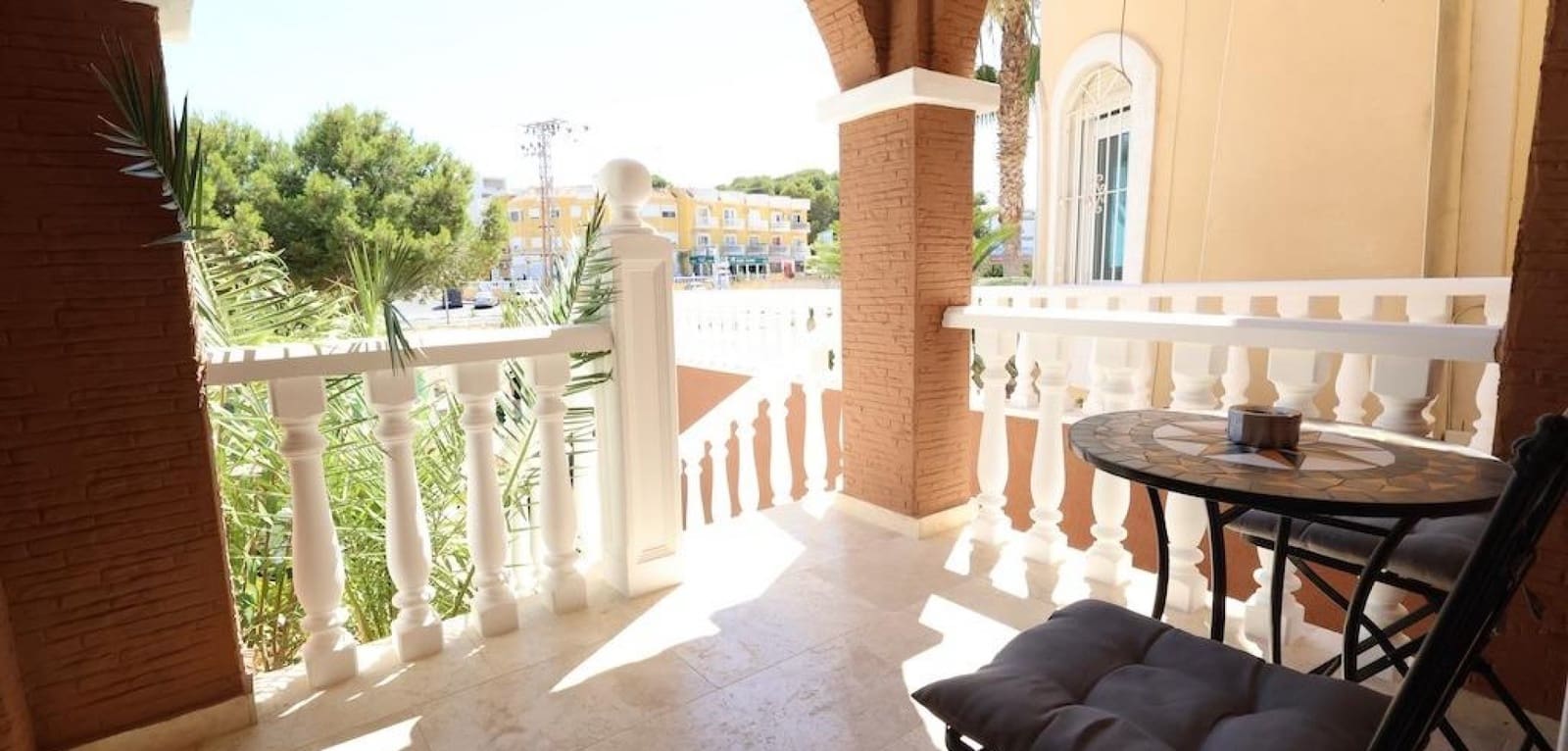 3 camera da letto Villa in vendita in Villamartin con piscina - 250.000 € (Rif: 9950180)