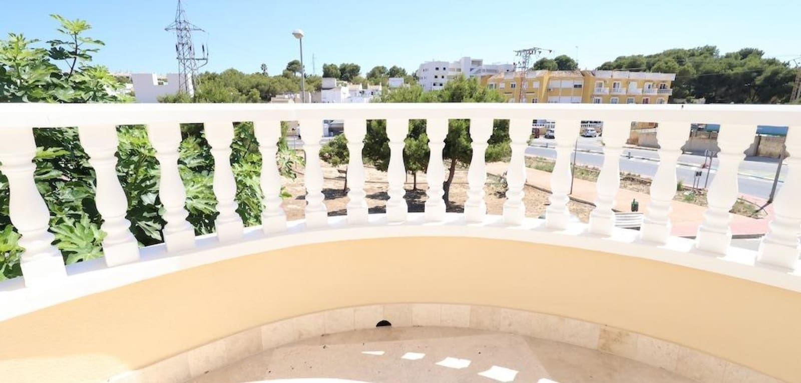 3 camera da letto Villa in vendita in Villamartin con piscina - 250.000 € (Rif: 9950180)