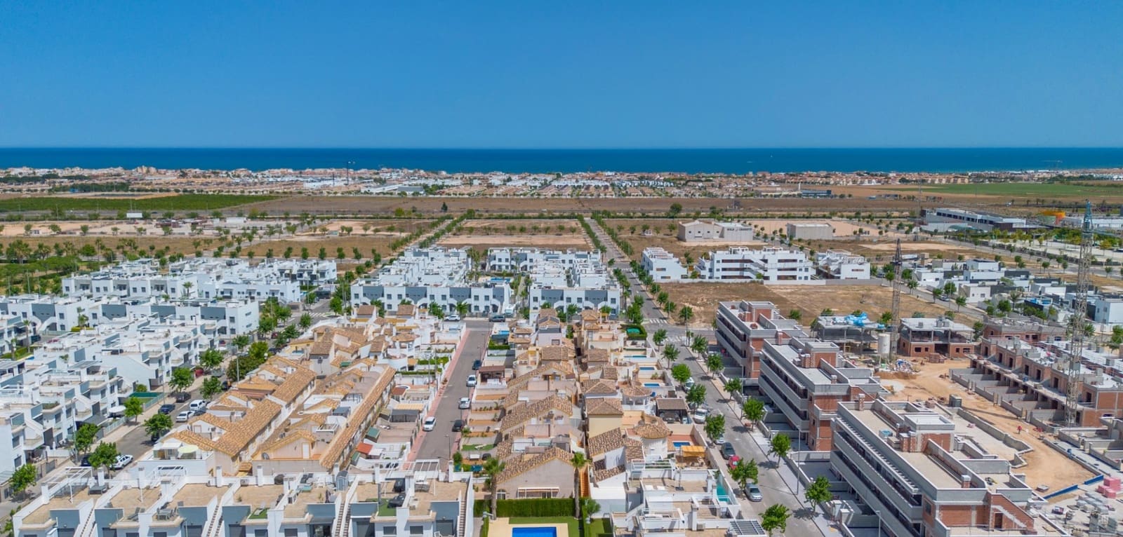 2 bedroom Apartment for sale in Pilar de la Horadada with pool - € 195,000 (Ref: 9950181)