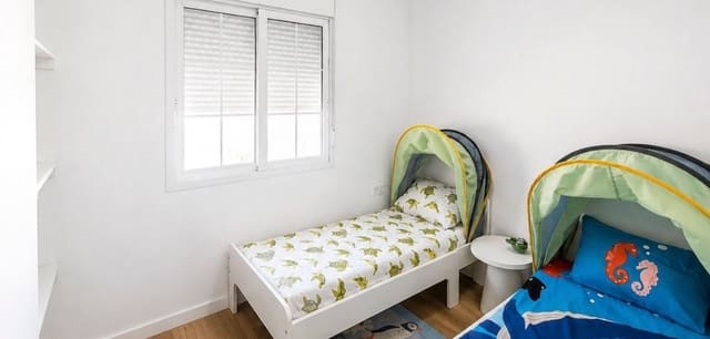 3 soveværelse Byhus til salg i Los Altos med swimmingpool - € 239.000 (Ref: 9950182)