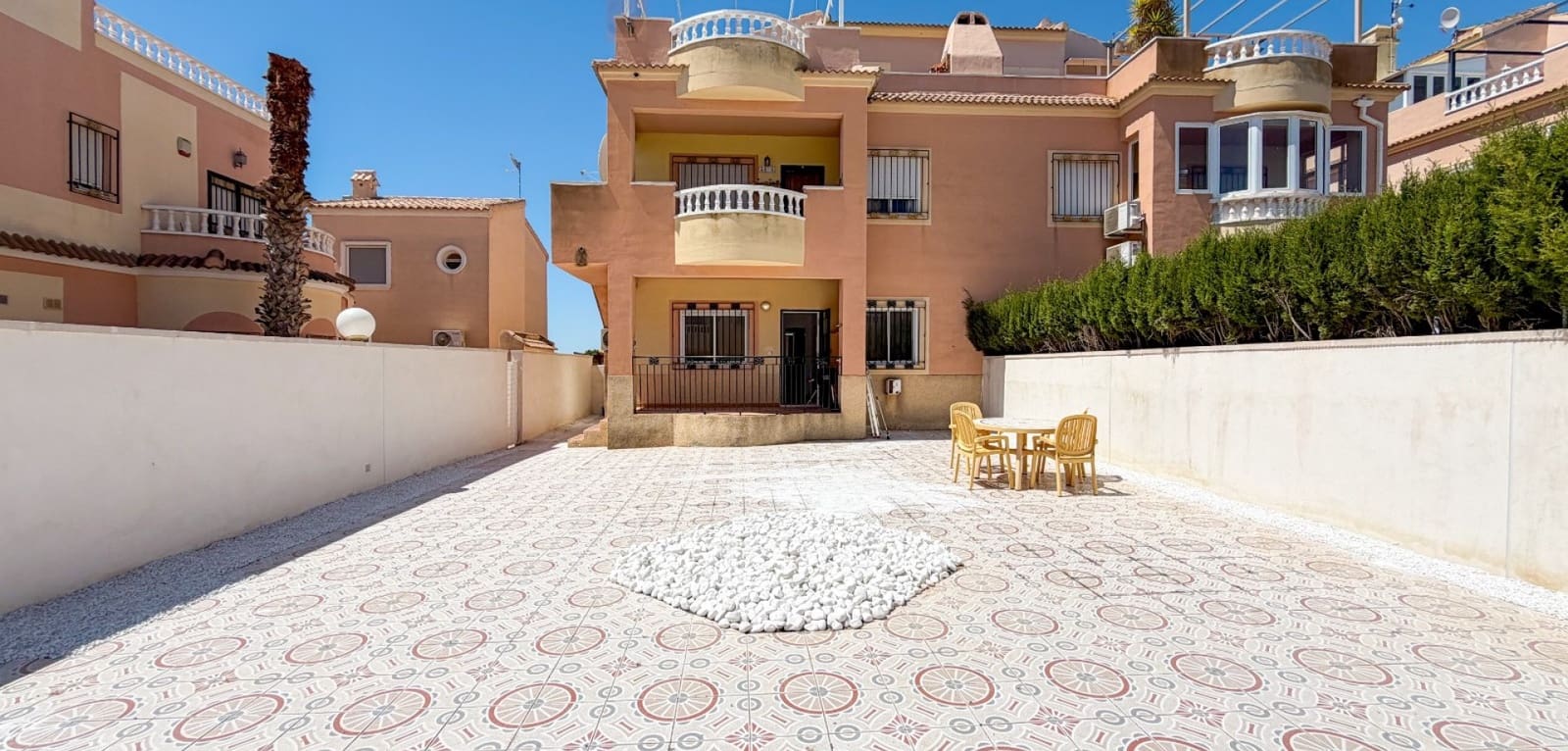 2 makuuhuone Huoneisto myytävänä paikassa Orihuela Costa mukana uima-altaan - 189 000 € (Ref: 9953238)