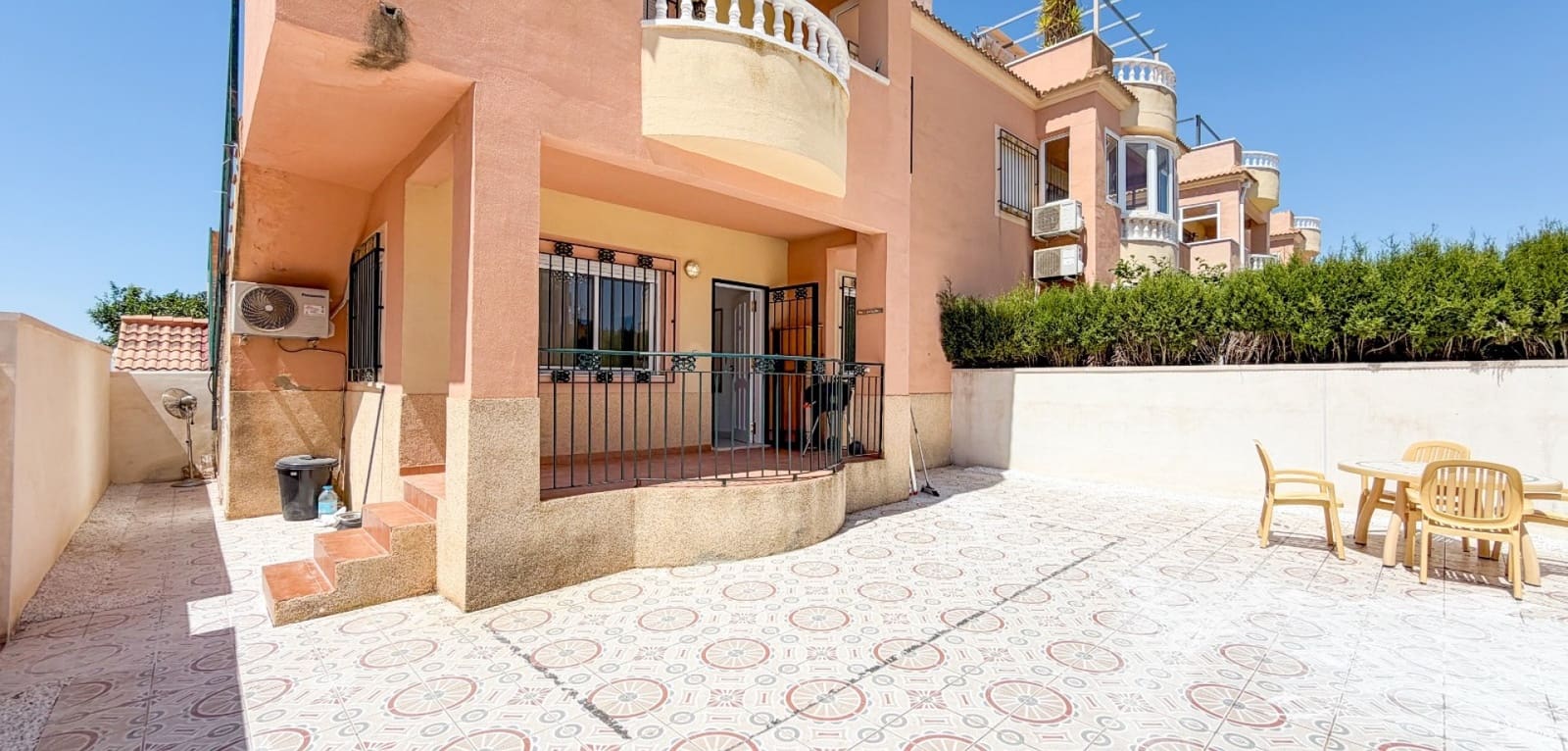 2 makuuhuone Huoneisto myytävänä paikassa Orihuela Costa mukana uima-altaan - 189 000 € (Ref: 9953238)