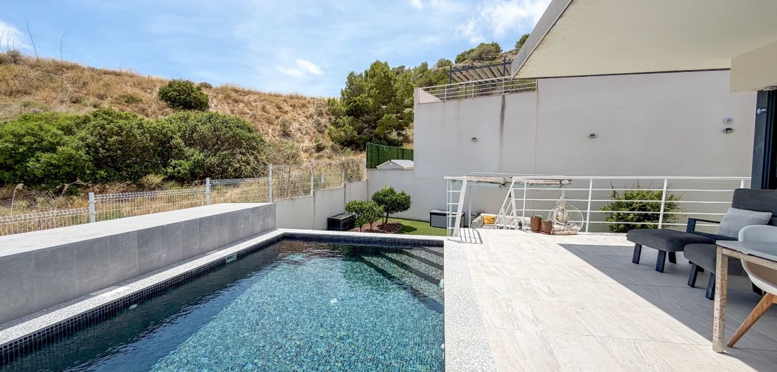 5 bedroom Villa for sale in San Miguel de Salinas with pool - € 679,000 (Ref: 9953239)