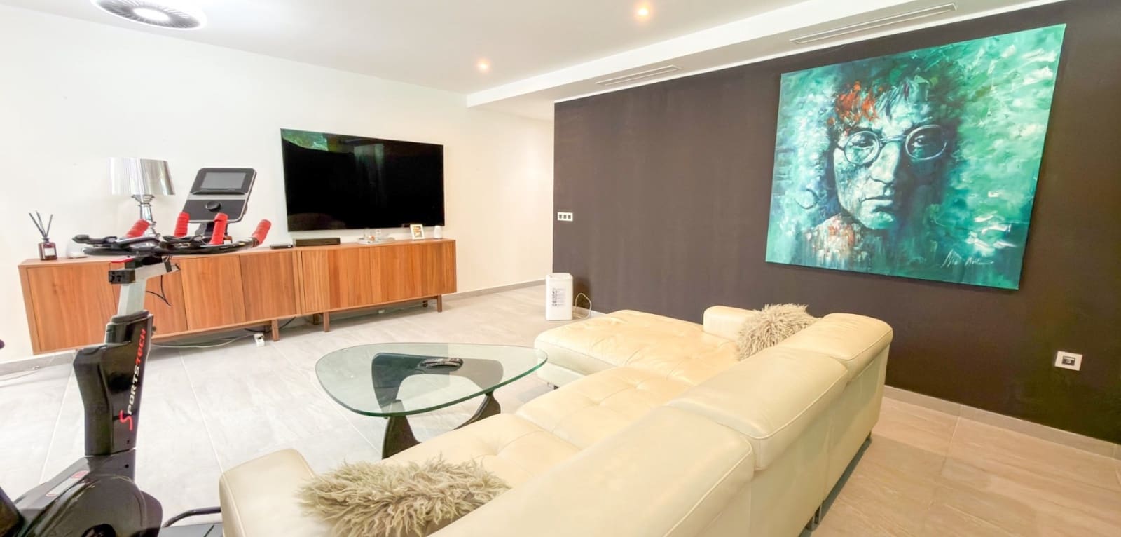 5 bedroom Villa for sale in San Miguel de Salinas with pool - € 679,000 (Ref: 9953239)