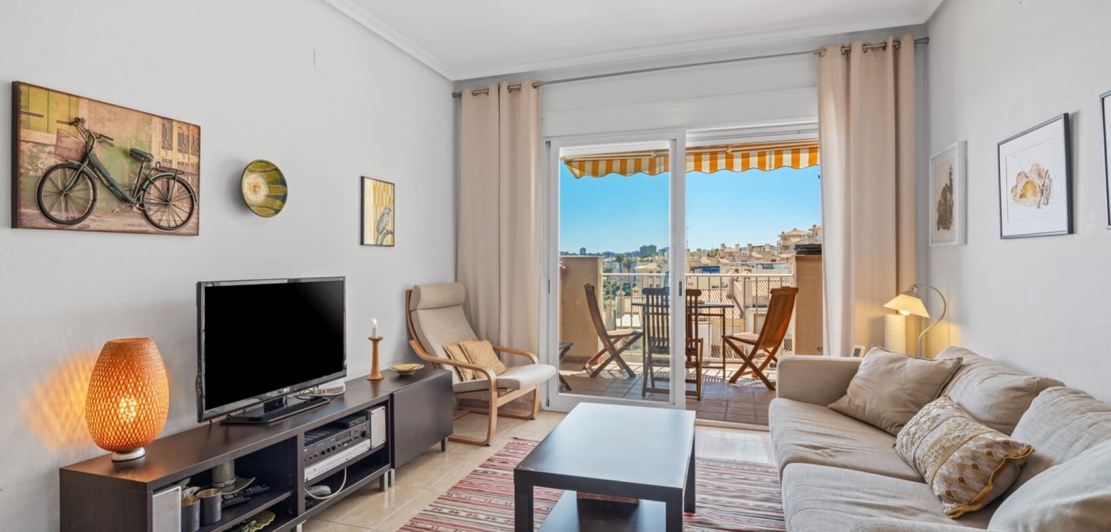 3 soverom Leilighet til salgs i Cabo Roig med svømmebasseng - € 320 000 (Ref: 9953242)
