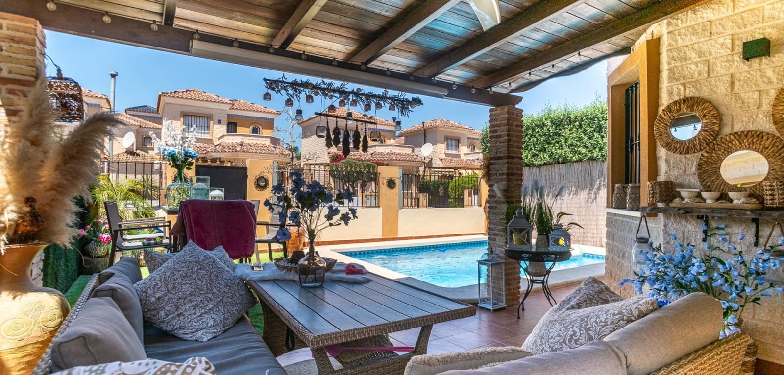 3 quarto Moradia para venda em El Raso com piscina - 299 500 € (Ref: 9953245)