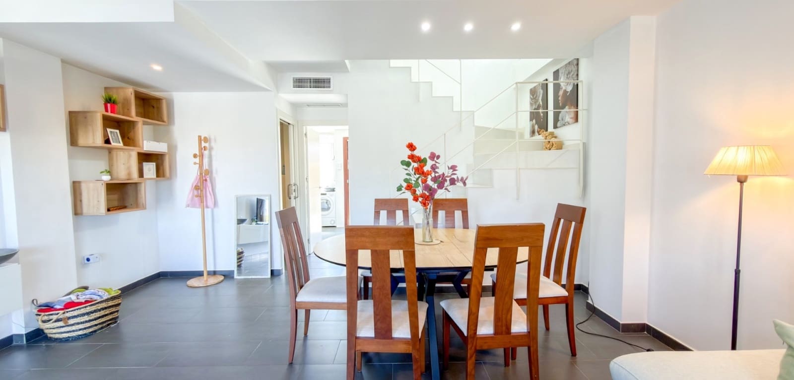 2 chambre Villa/Maison Mitoyenne à vendre à Torrevieja avec piscine - 249 000 € (Ref: 9953704)