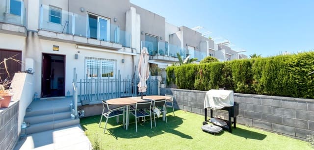 2 chambre Villa/Maison Mitoyenne à vendre à Parque Acuático - Sector 25, Torrevieja avec piscine - 249 000 € (Ref: 9953704)