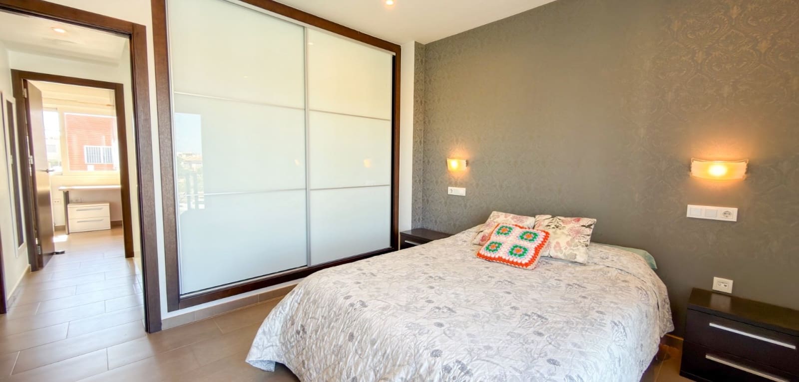 2 chambre Villa/Maison Mitoyenne à vendre à Torrevieja avec piscine - 249 000 € (Ref: 9953704)