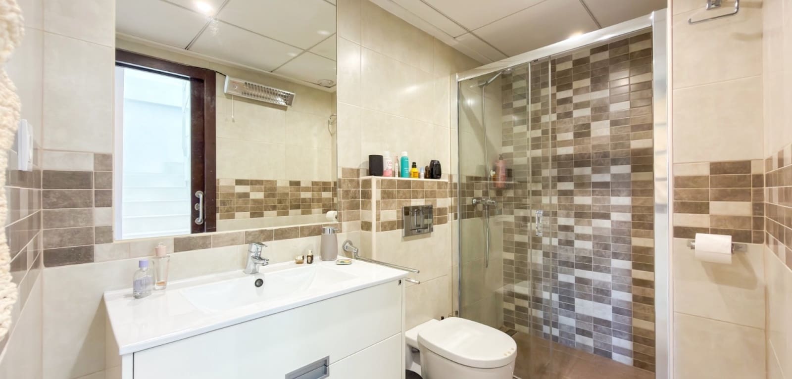 2 chambre Villa/Maison Mitoyenne à vendre à Torrevieja avec piscine - 249 000 € (Ref: 9953704)
