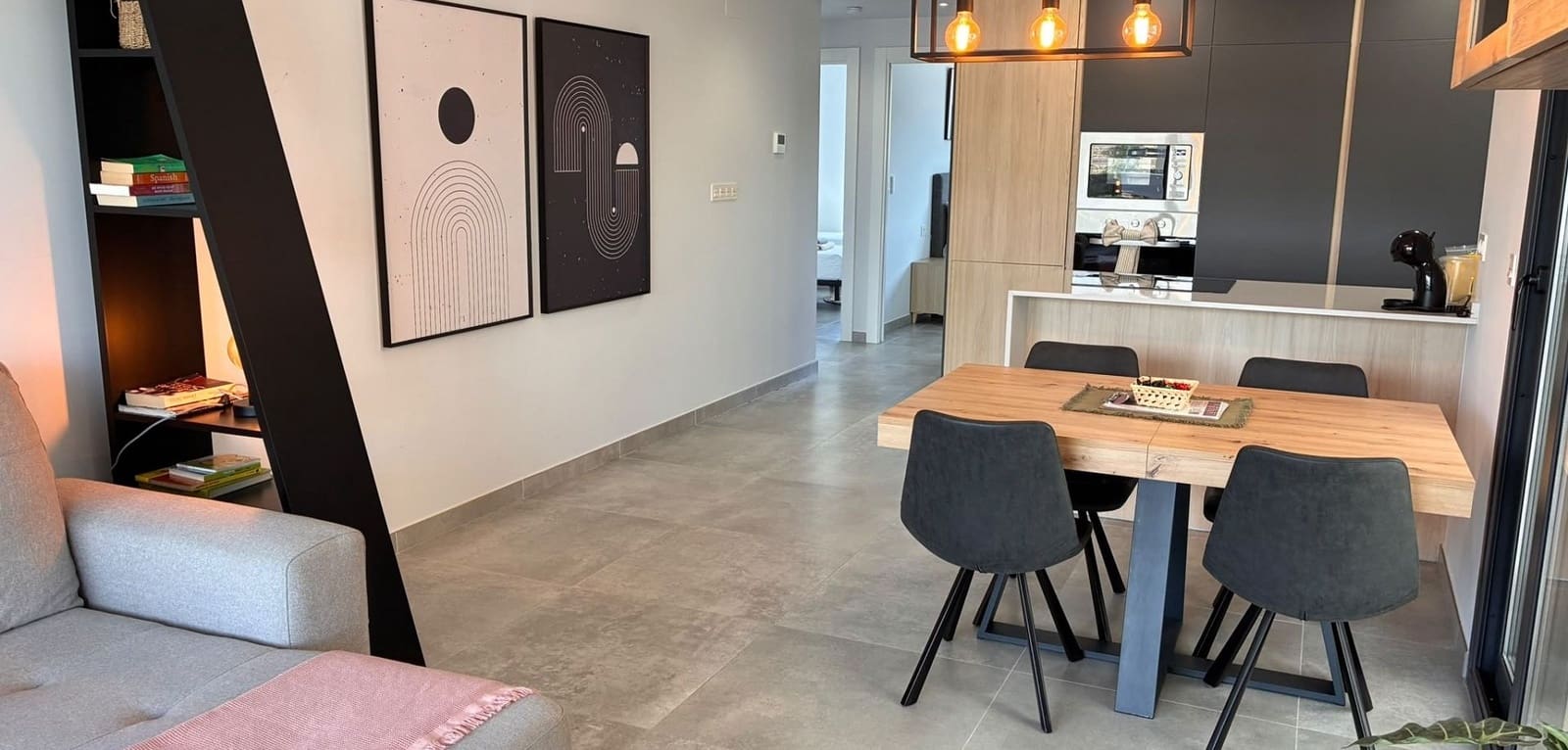 2 soverom Leilighet til salgs i Los Altos med svømmebasseng - € 289 000 (Ref: 9965898)