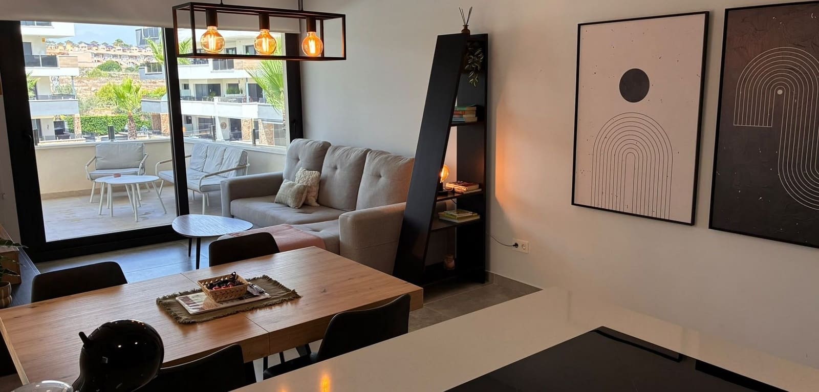 2 soverom Leilighet til salgs i Los Altos med svømmebasseng - € 289 000 (Ref: 9965898)