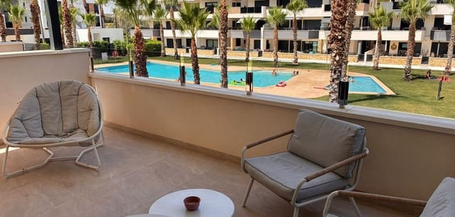 2 soveværelse Lejlighed til salg i Los Altos med swimmingpool - € 289.000 (Ref: 9965898)