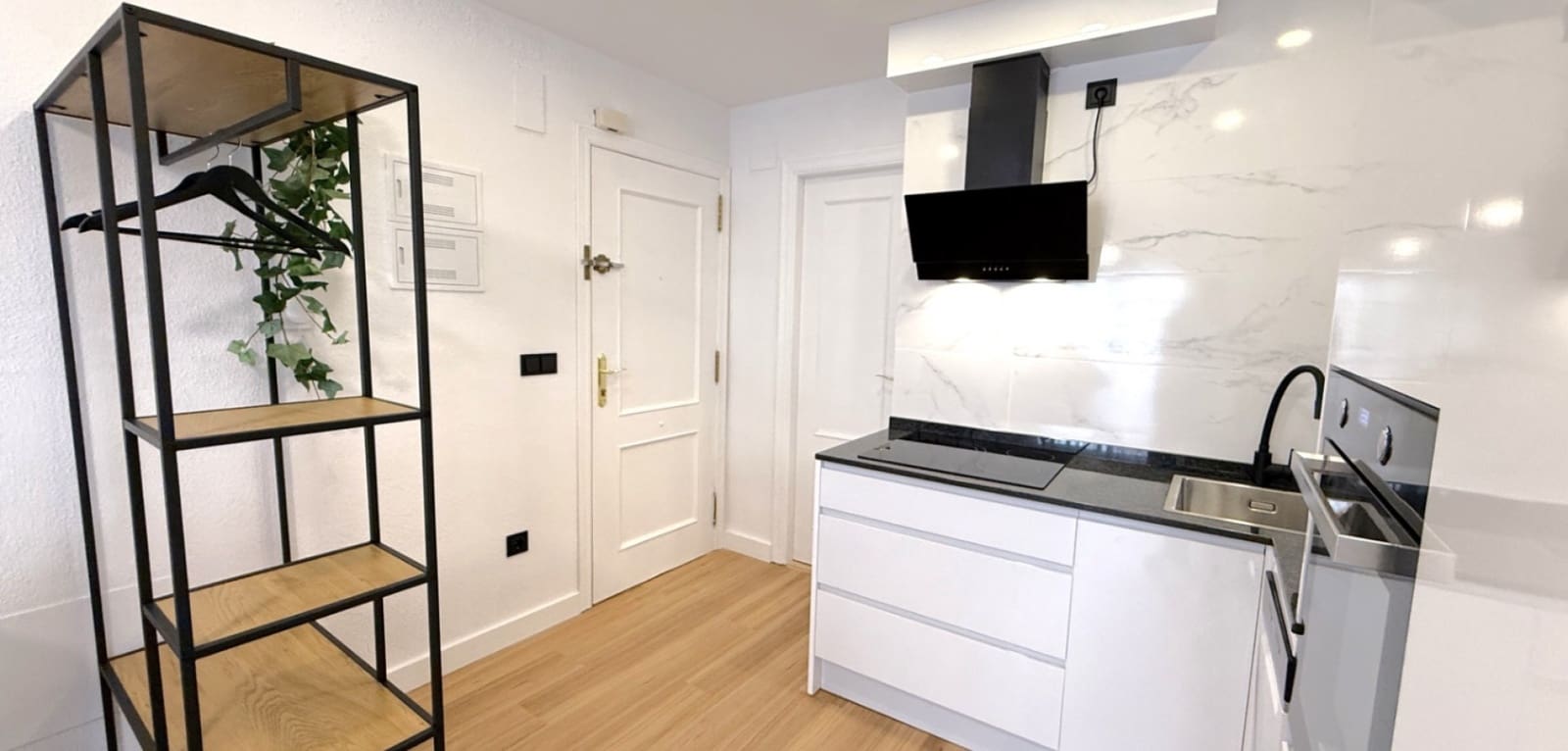 2 soverom Leilighet til salgs i Torrevieja - € 164 900 (Ref: 9965899)