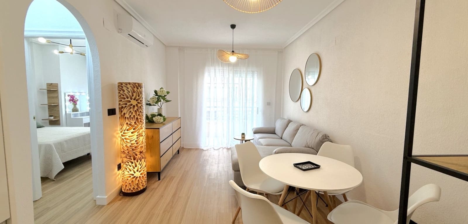 2 soverom Leilighet til salgs i Torrevieja - € 164 900 (Ref: 9965899)
