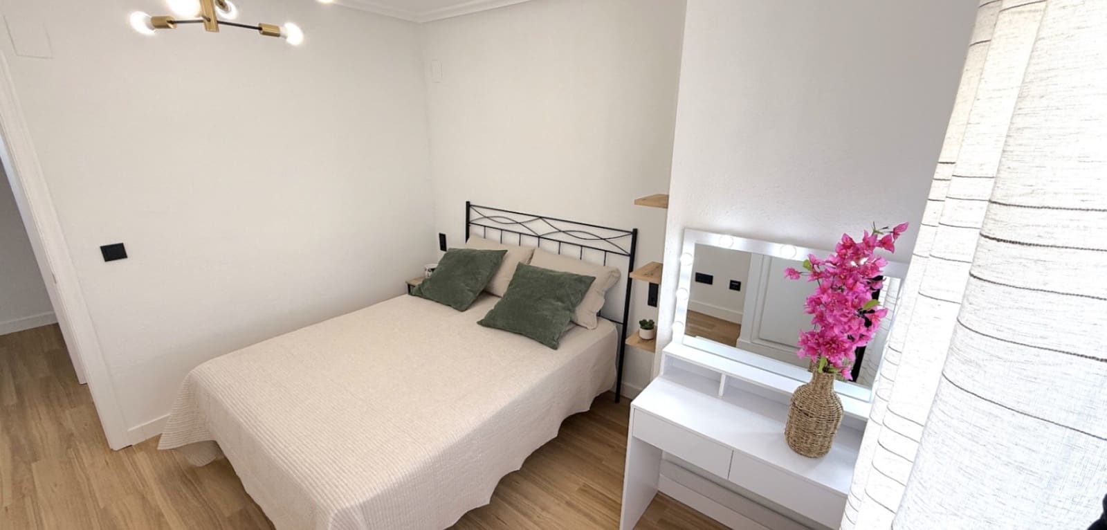 2 soverom Leilighet til salgs i Torrevieja - € 164 900 (Ref: 9965899)