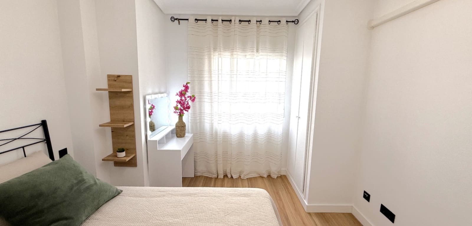 2 soverom Leilighet til salgs i Torrevieja - € 164 900 (Ref: 9965899)