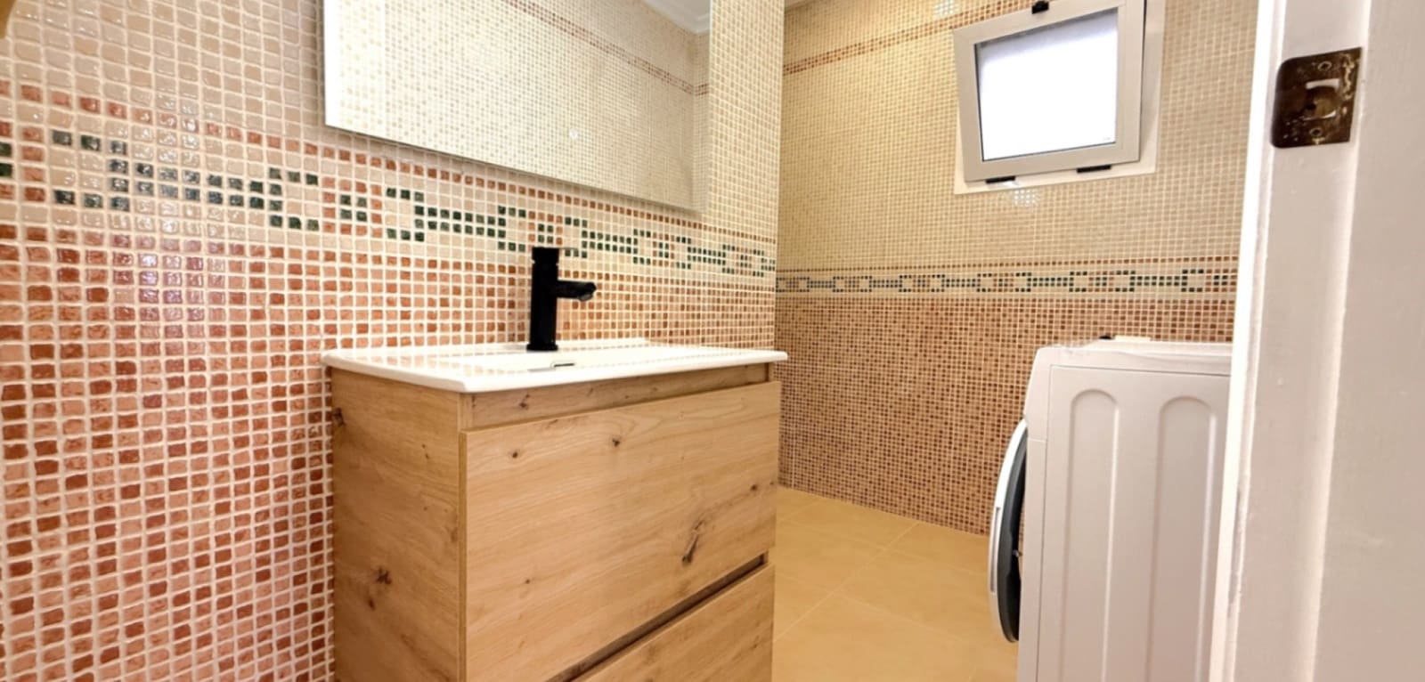 2 soverom Leilighet til salgs i Torrevieja - € 164 900 (Ref: 9965899)