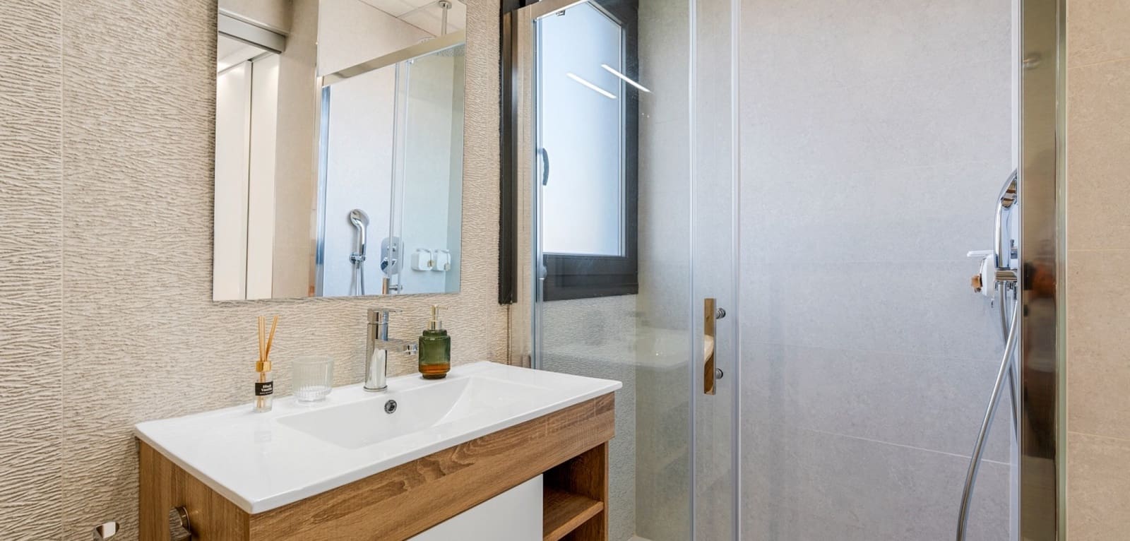 2 bedroom Apartment for sale in Playa Flamenca with pool - € 315,000 (Ref: 9965900)
