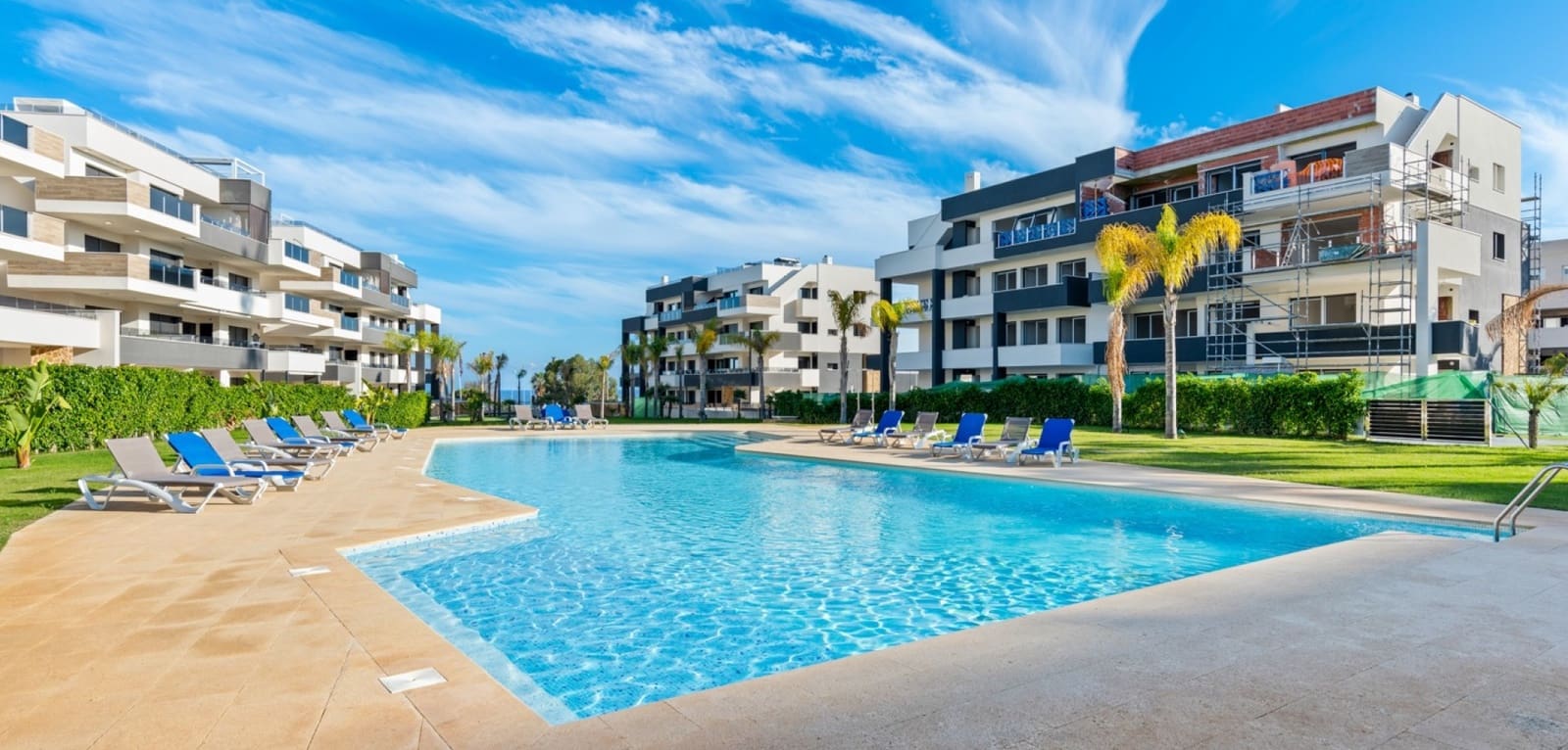 2 bedroom Apartment for sale in Playa Flamenca with pool - € 315,000 (Ref: 9965900)
