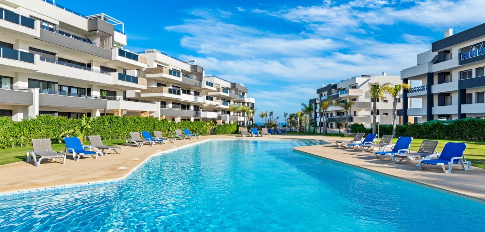 2 bedroom Apartment for sale in Playa Flamenca with pool - € 315,000 (Ref: 9965900)