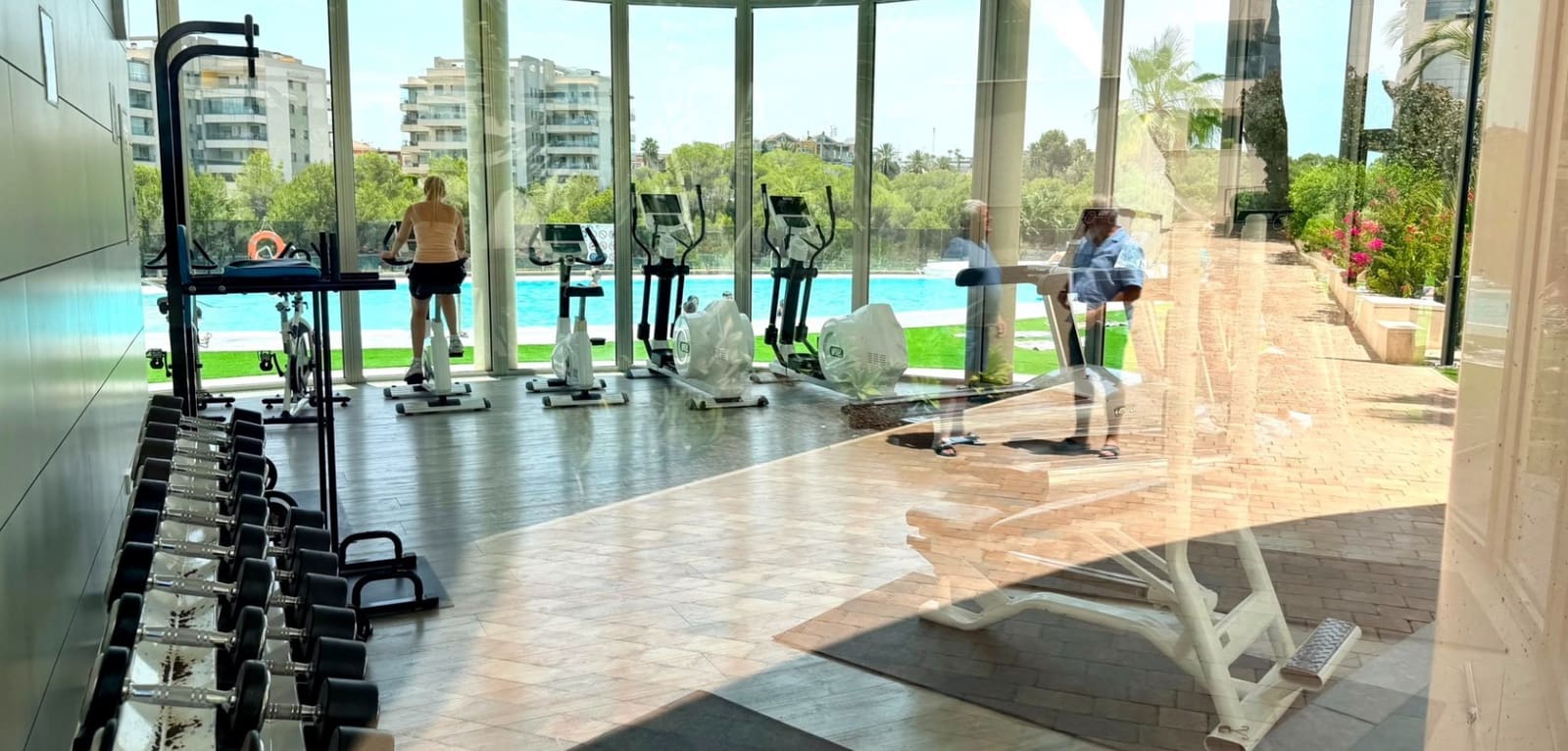 2 bedroom Apartment for sale in La Zenia with pool - € 269,900 (Ref: 9965902)